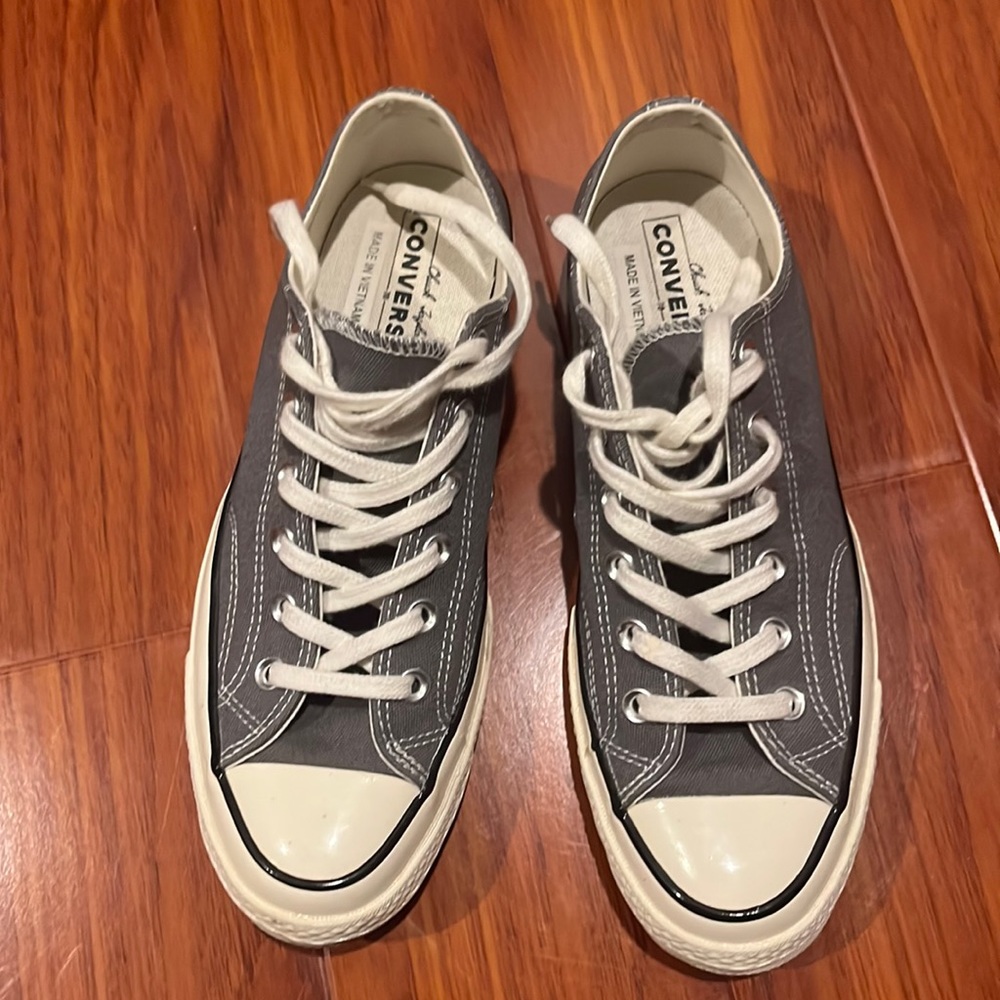 Men converse chuck 70 ins size men 7.5. 26 cm